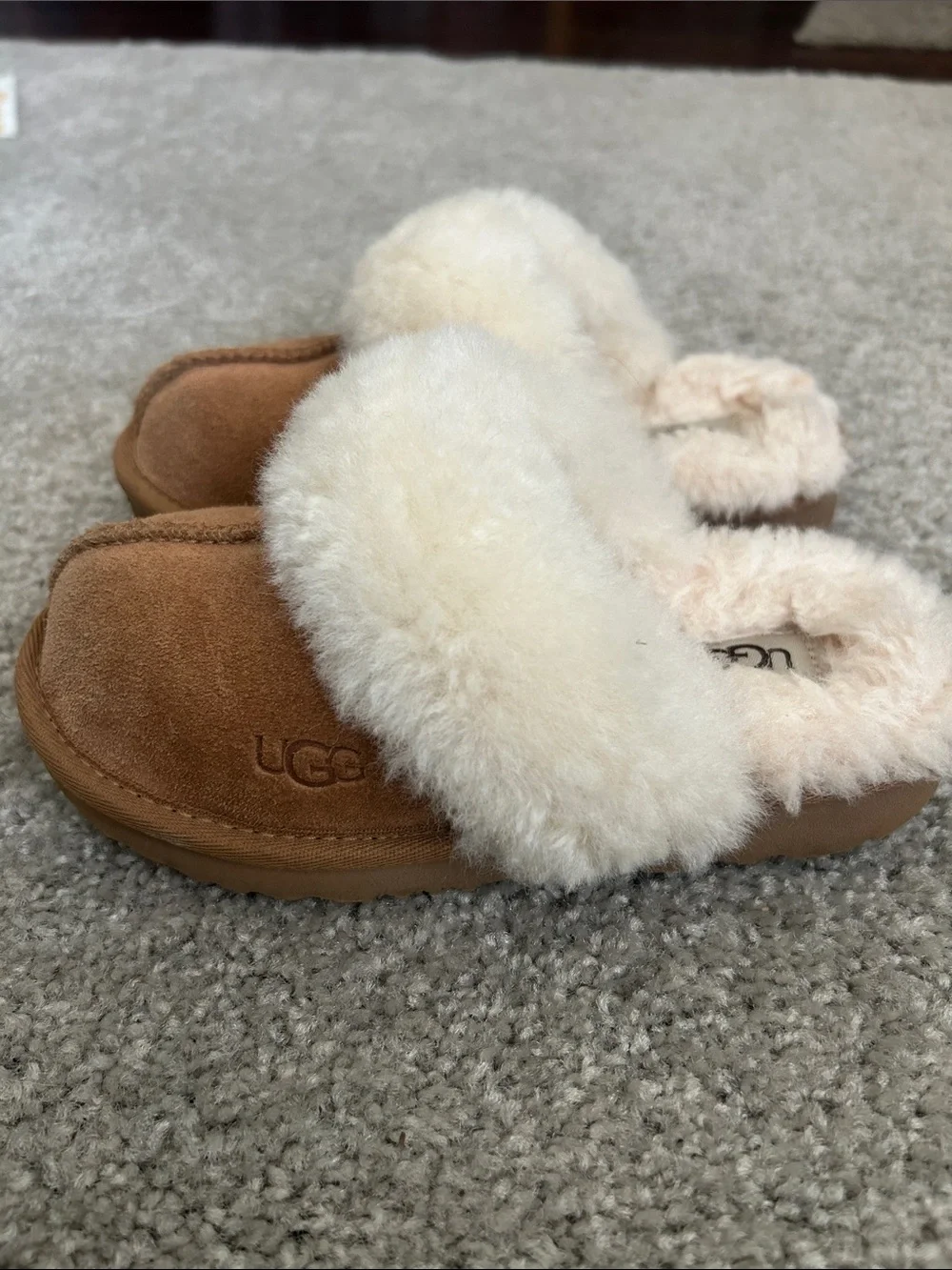 UGG Kids Chestnut Suede Shearling Cuff Slip-Ons
